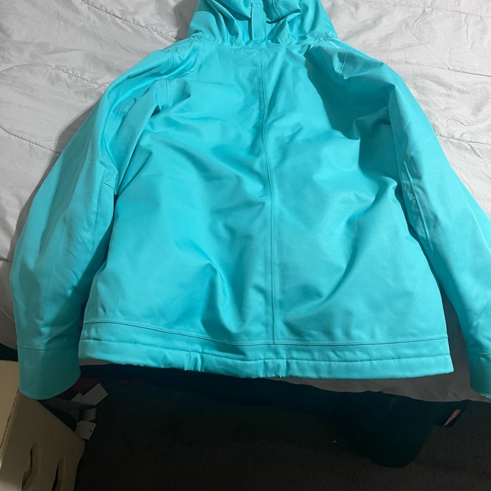 XL women’s  teal under armour coat